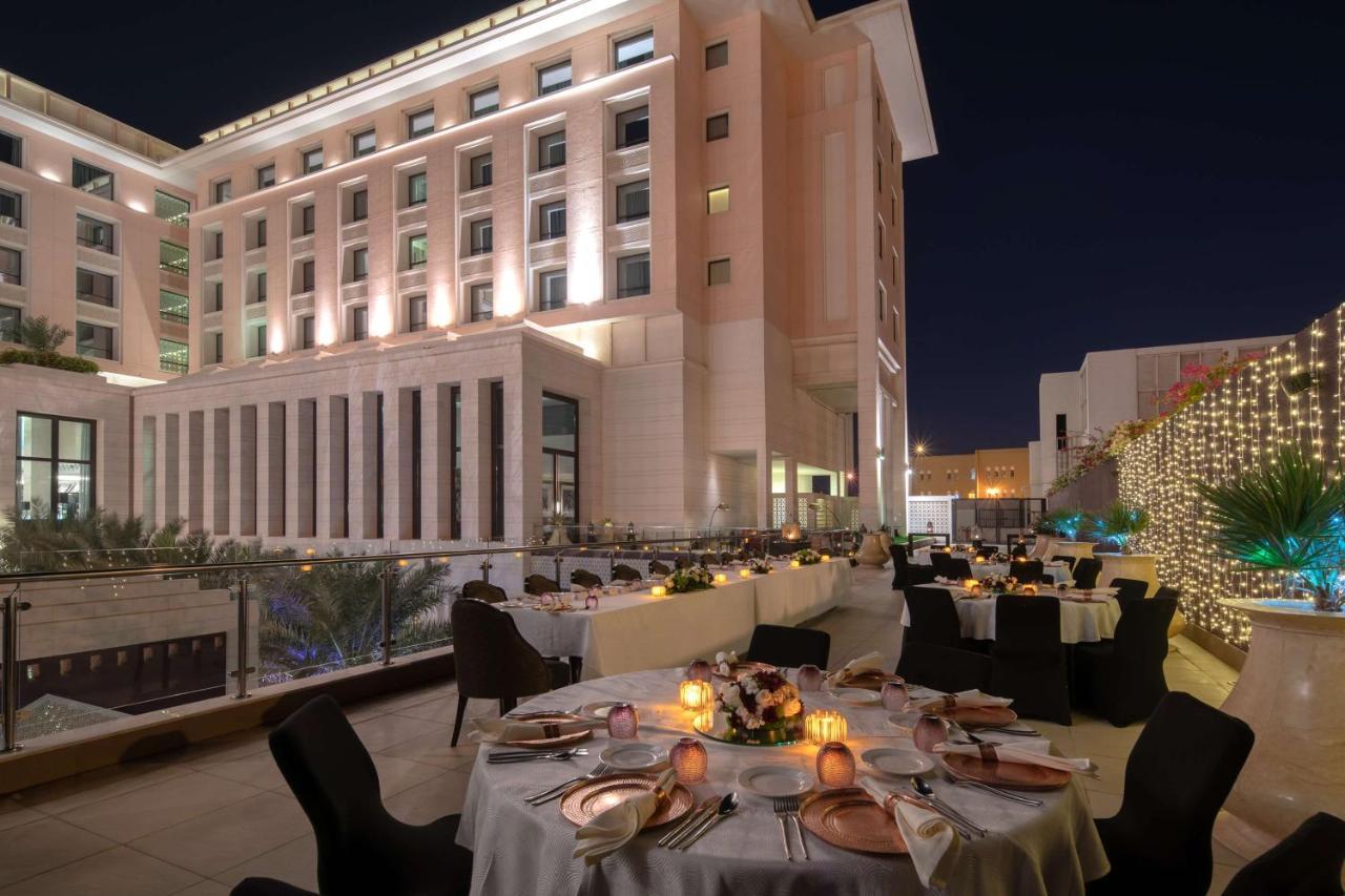Radisson Collection Muscat, Hormuz Grand Hotell Exteriör bild The Westin Abu Dhabi