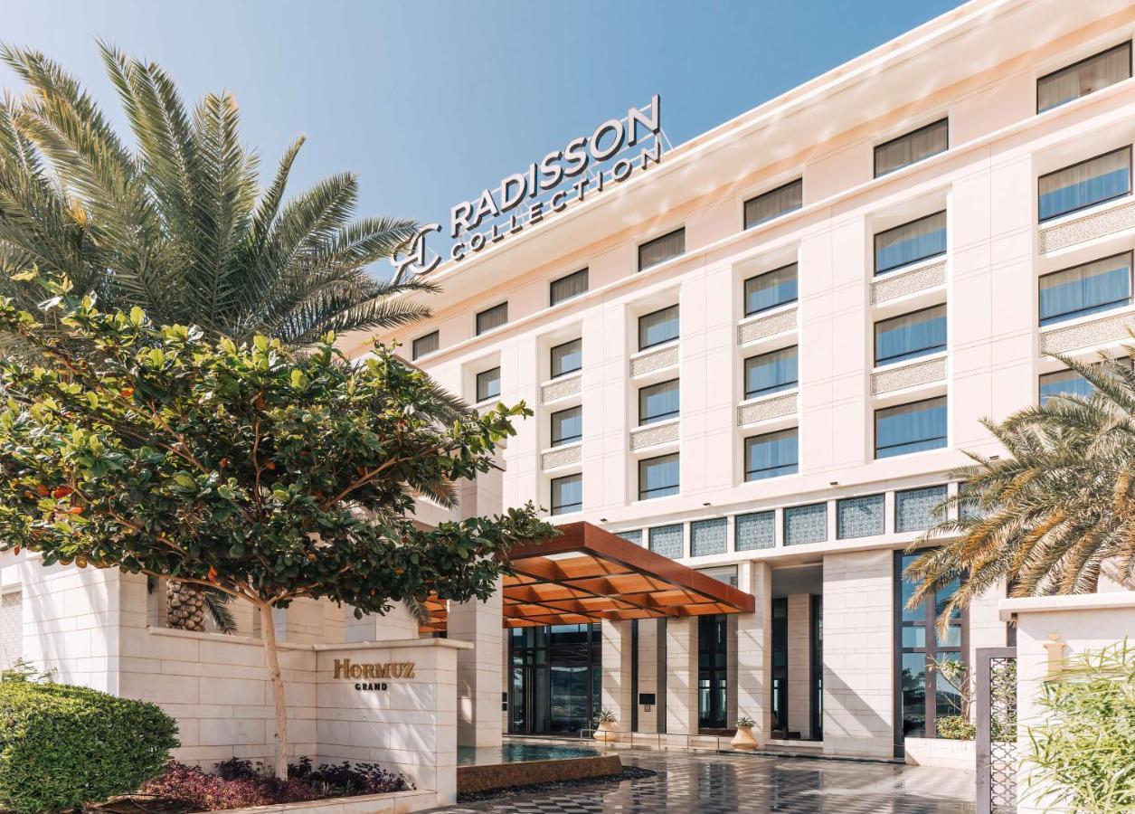 Radisson Collection Muscat, Hormuz Grand Hotell Exteriör bild Radisson Hotel, Dubai