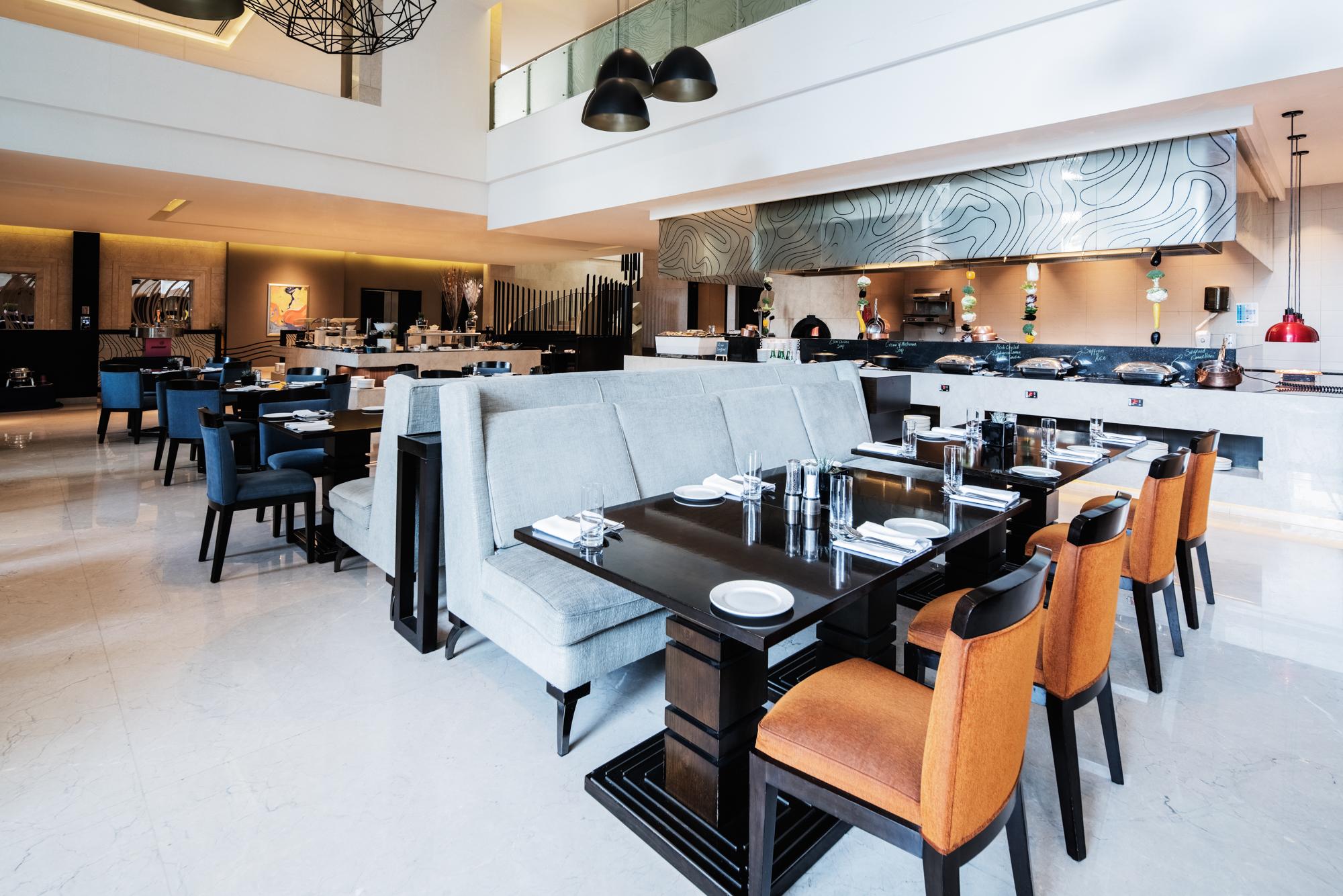 Radisson Collection Muscat, Hormuz Grand Hotell Exteriör bild The restaurant