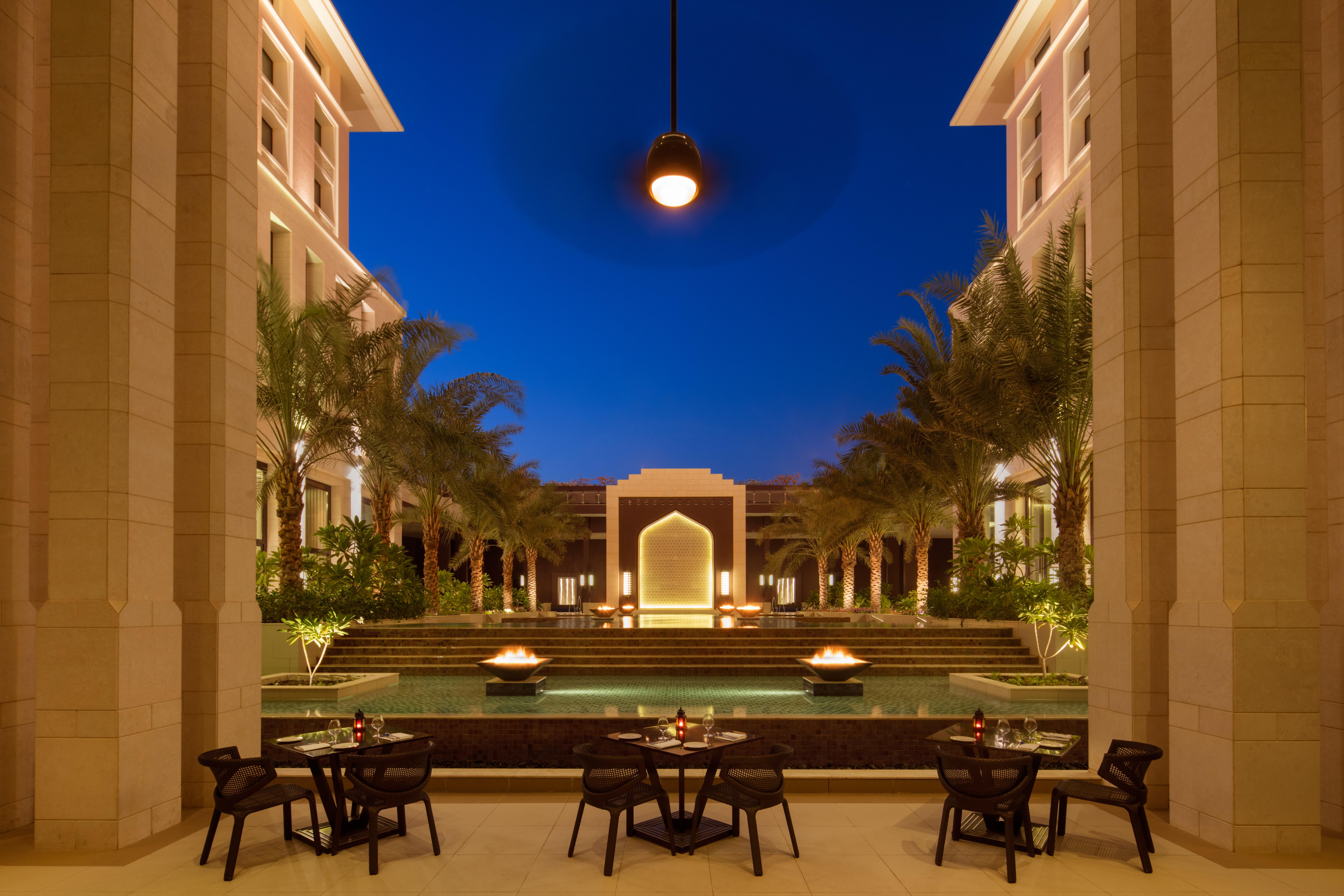 Radisson Collection Muscat, Hormuz Grand Hotell Exteriör bild The Chedi Muscat