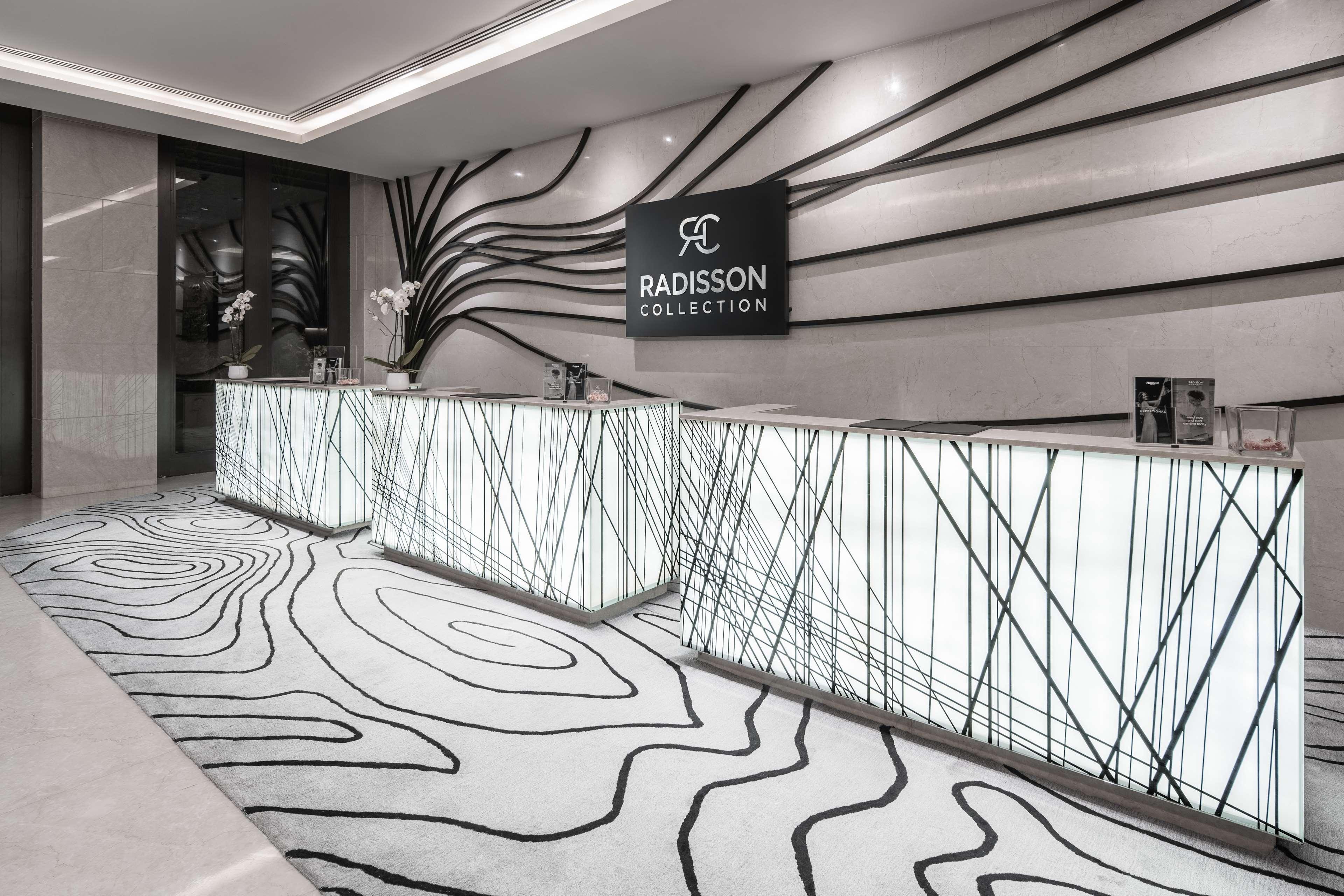 Radisson Collection Muscat, Hormuz Grand Hotell Exteriör bild Radisson Collection Hotel, Belgrade